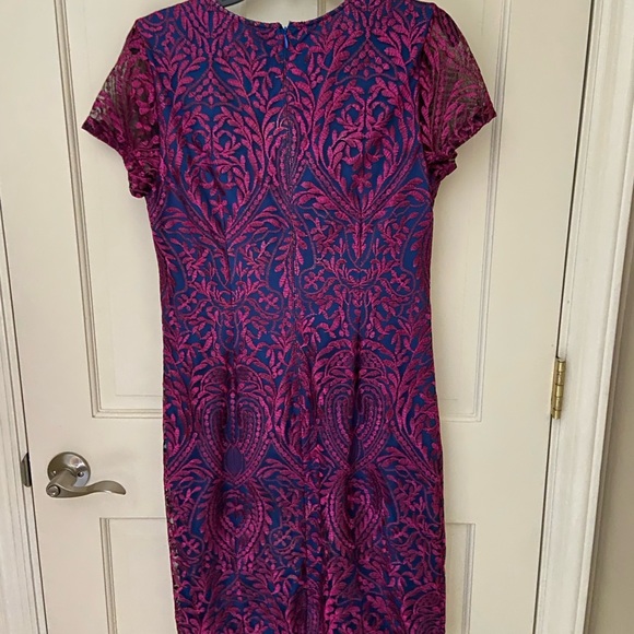 JS Collections Short-Sleeve Cocktail Dress in Fuschia/Navy - Picture 2 of 10